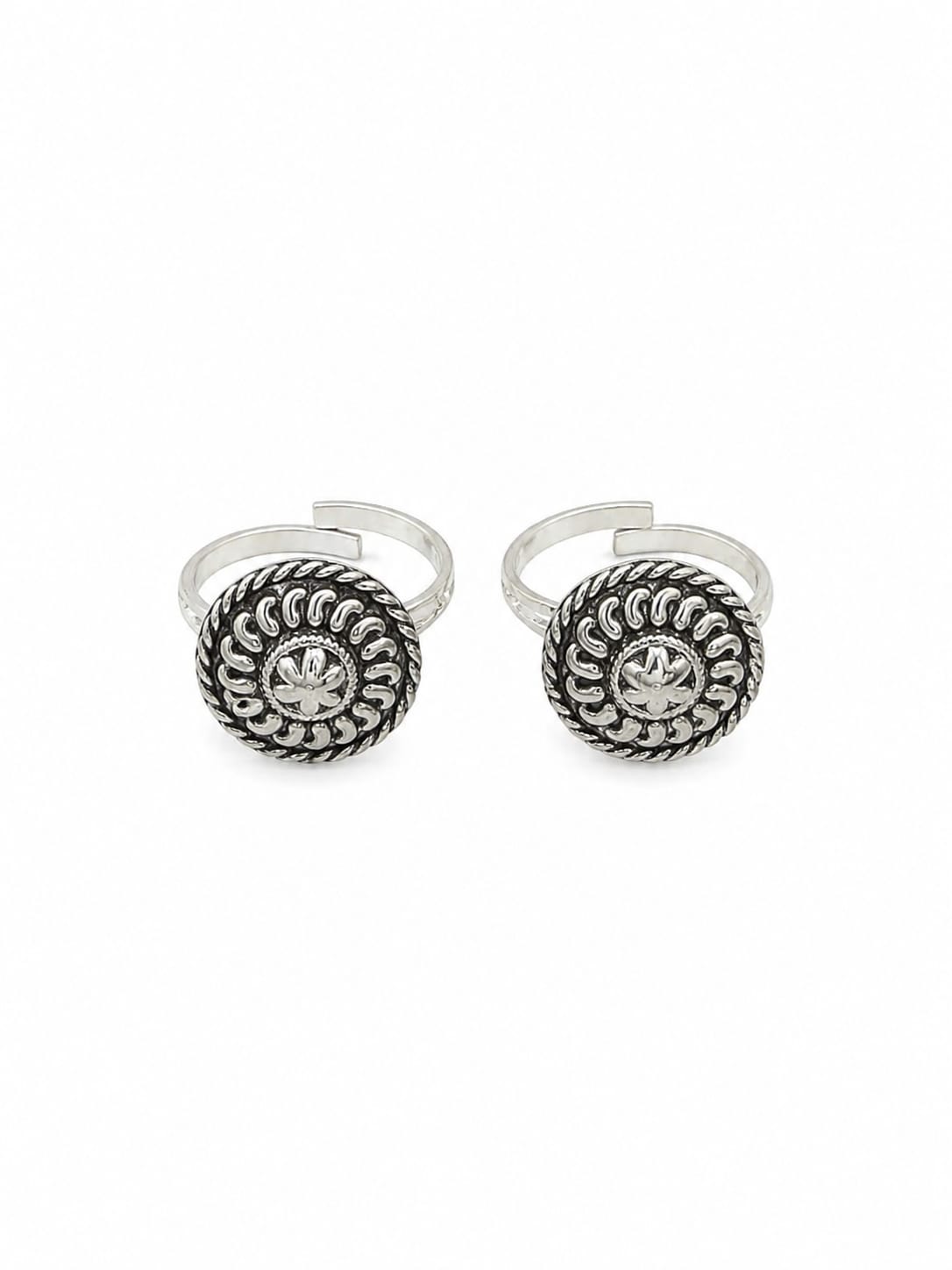 Vintage Floral Oxidised Silver Toe Ring