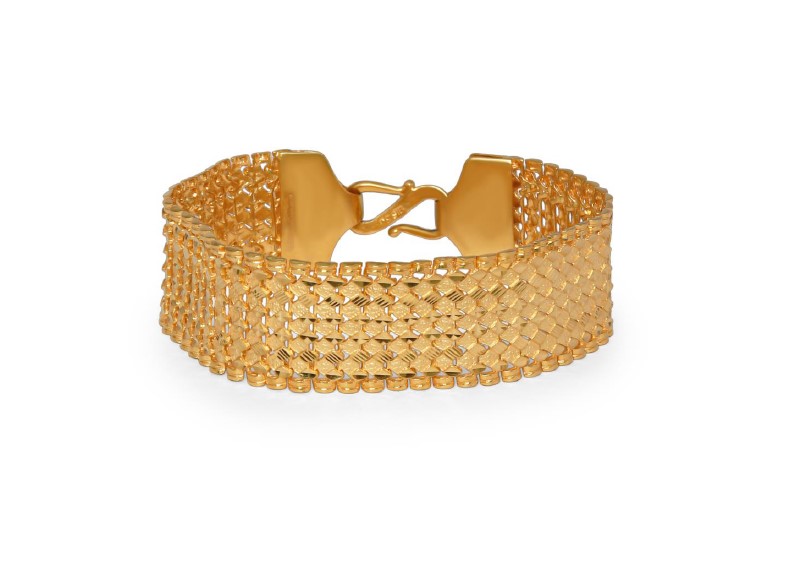 Elegant Woven Gold Bracelet