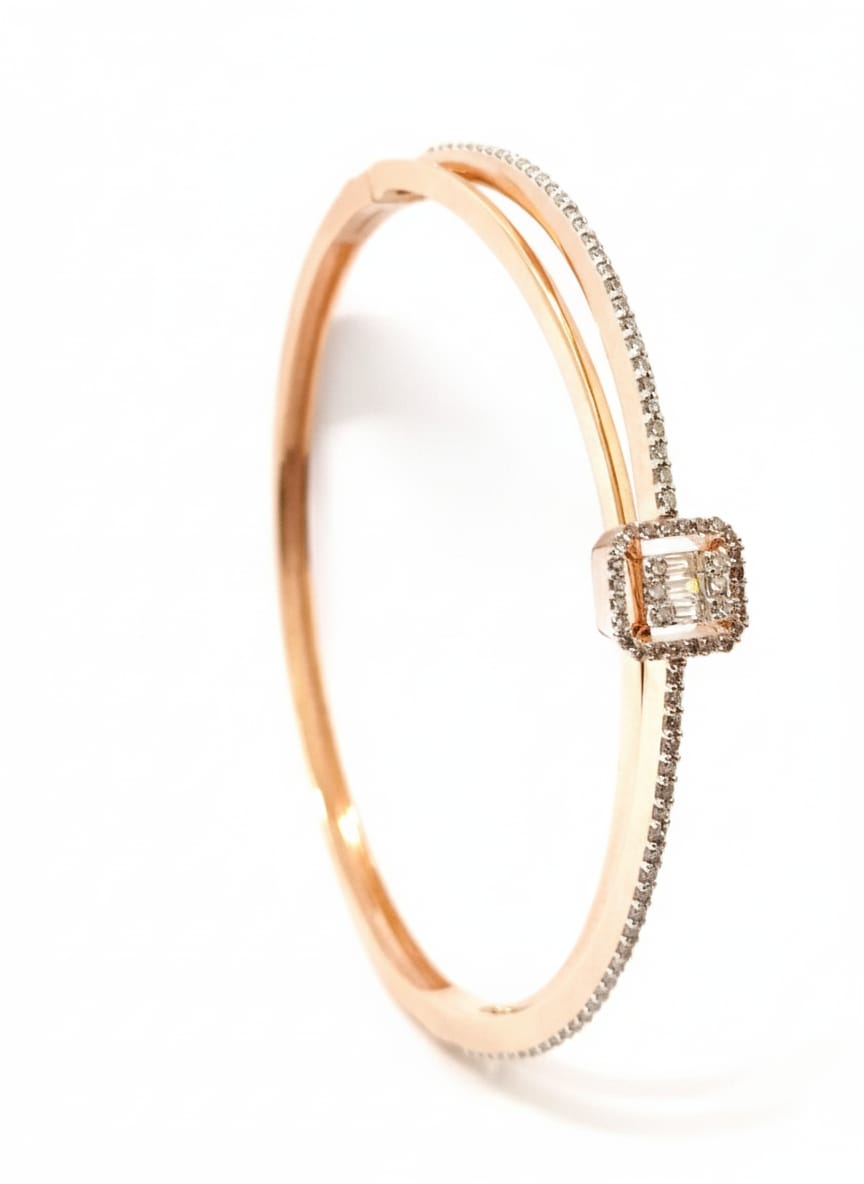 Rose-Gold Bloom Diamond bracelet