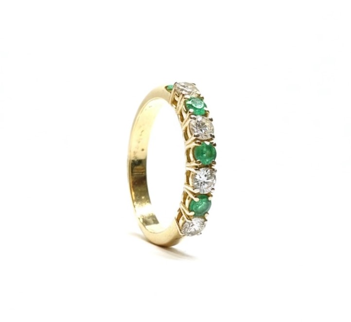 Emerald & Diamond Classic Ring